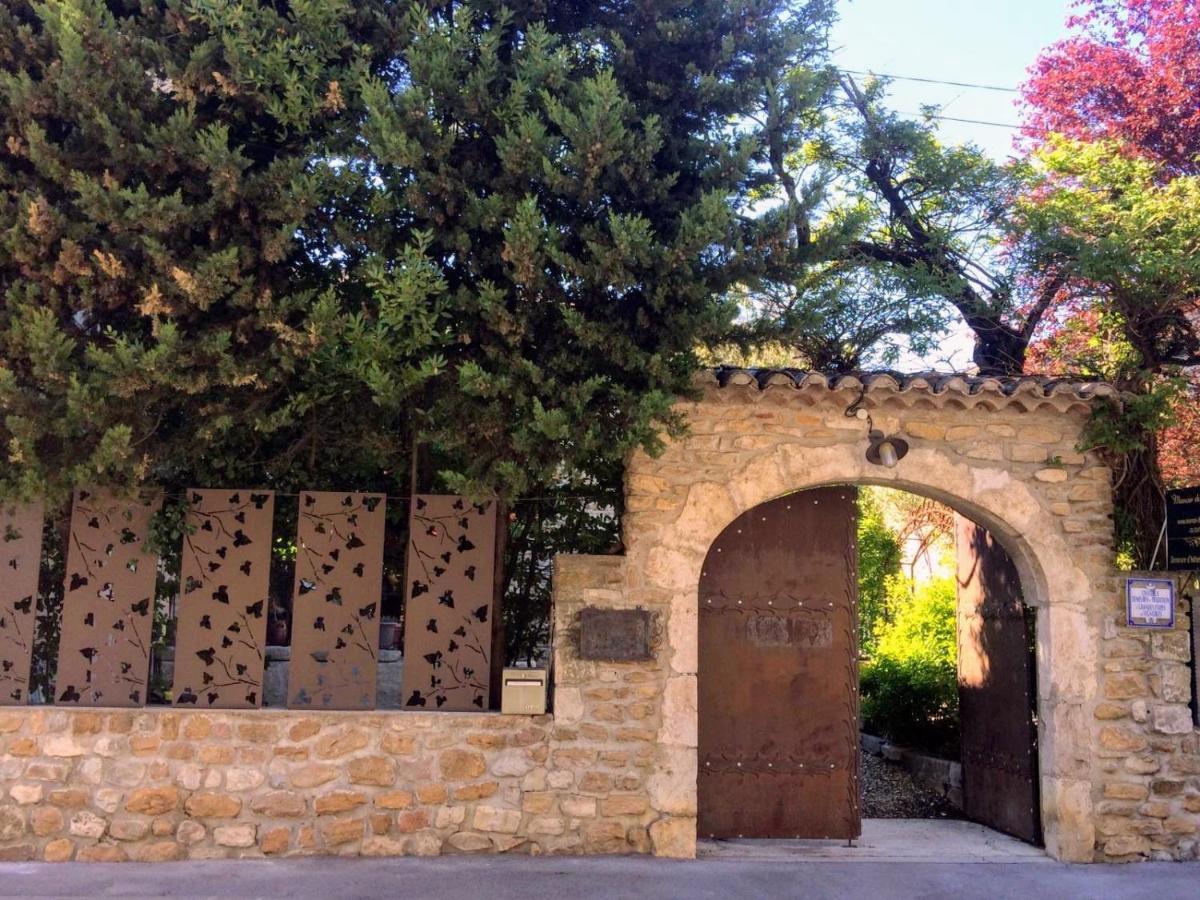 Le Manoir Du Raveyron Hotel Vallon-Pont-d'Arc Bagian luar foto